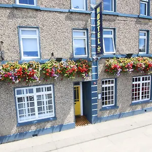 Hostal The Woodquay